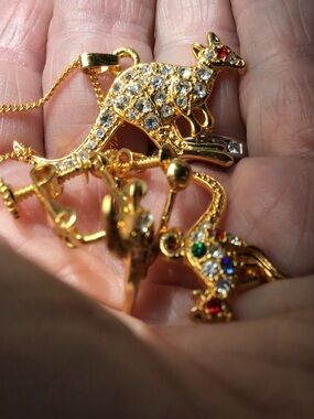 Vintage Kangaroo Set
